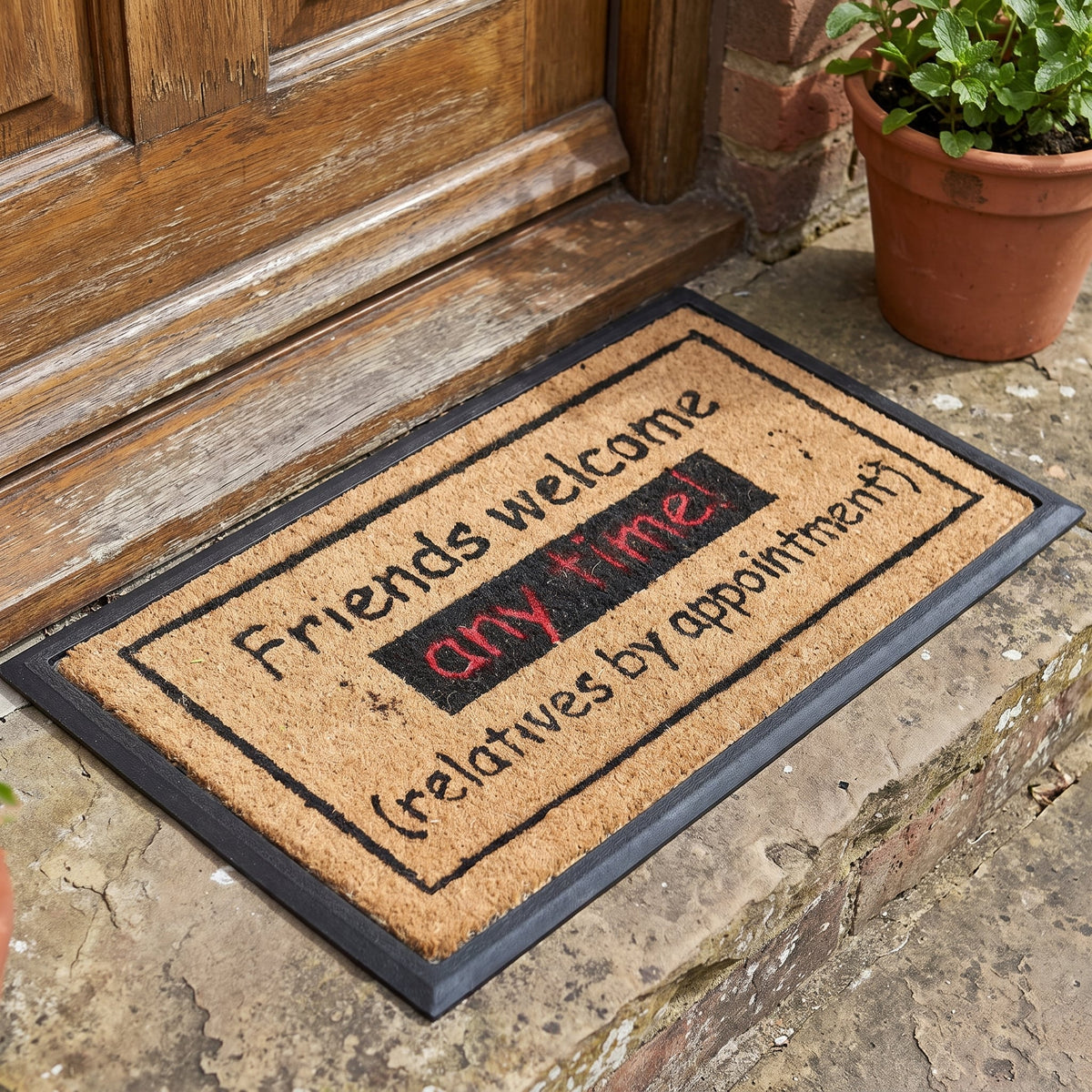 Friends Welcome Funny Coir Door Mat 40 x 70 cm Natural Coconut Fibre Non-Slip Doormat Outdoor Indoor Entrance Mat
