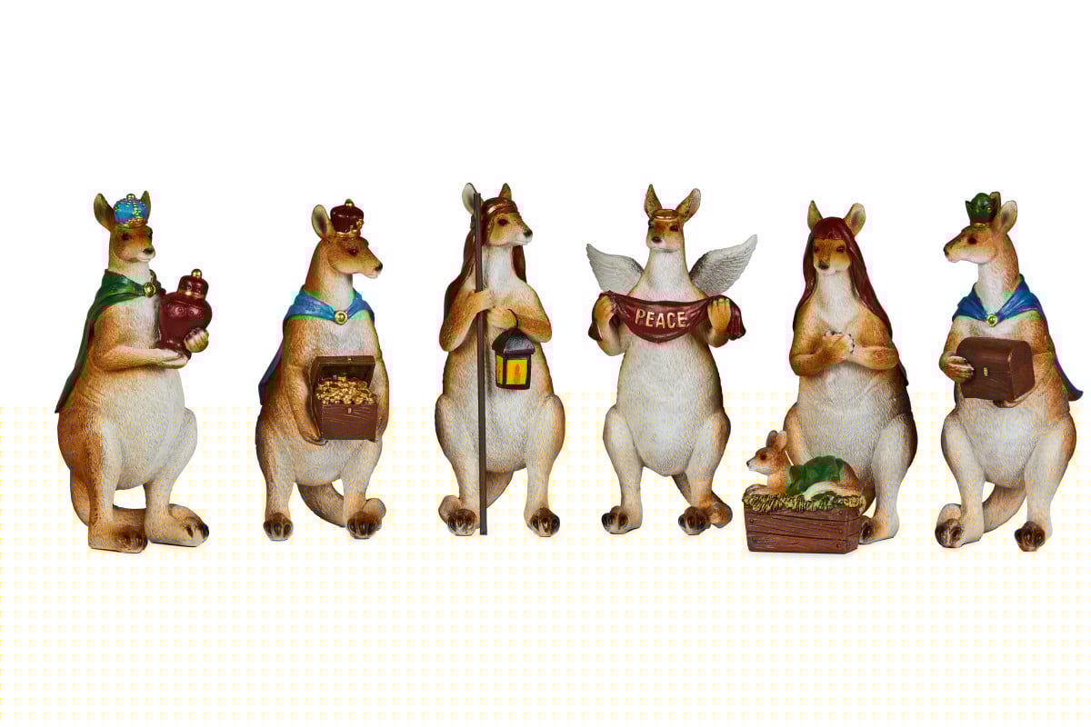 Christabelle 7 Piece Kangaroo Christmas Nativity Scene Christmas Tree Decoration Ornaments