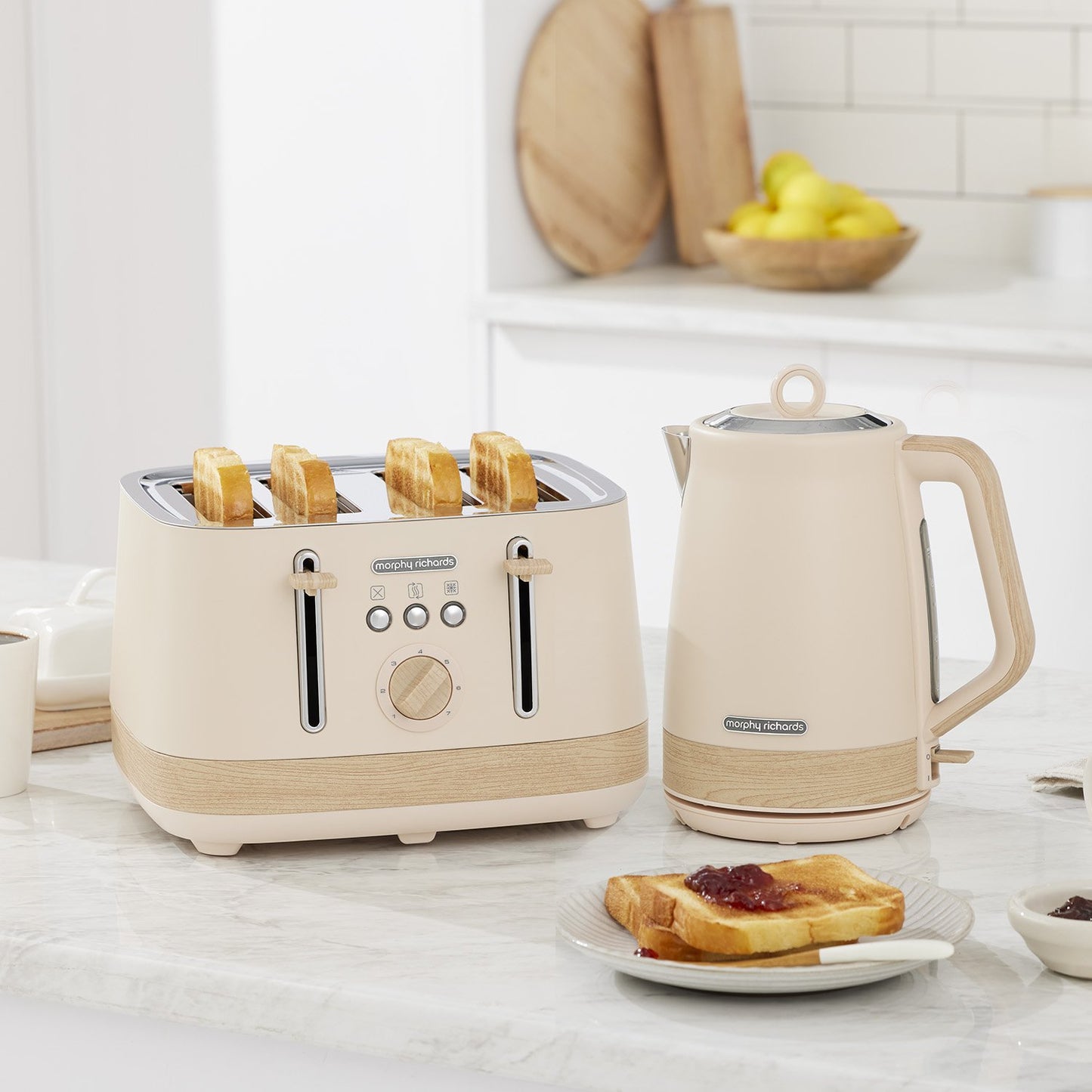 Morphy Richards Essence Scandi Kettle & Toaster Set with 1.7L Kettle 360 Swivel Base Deep Slots & Browning Control