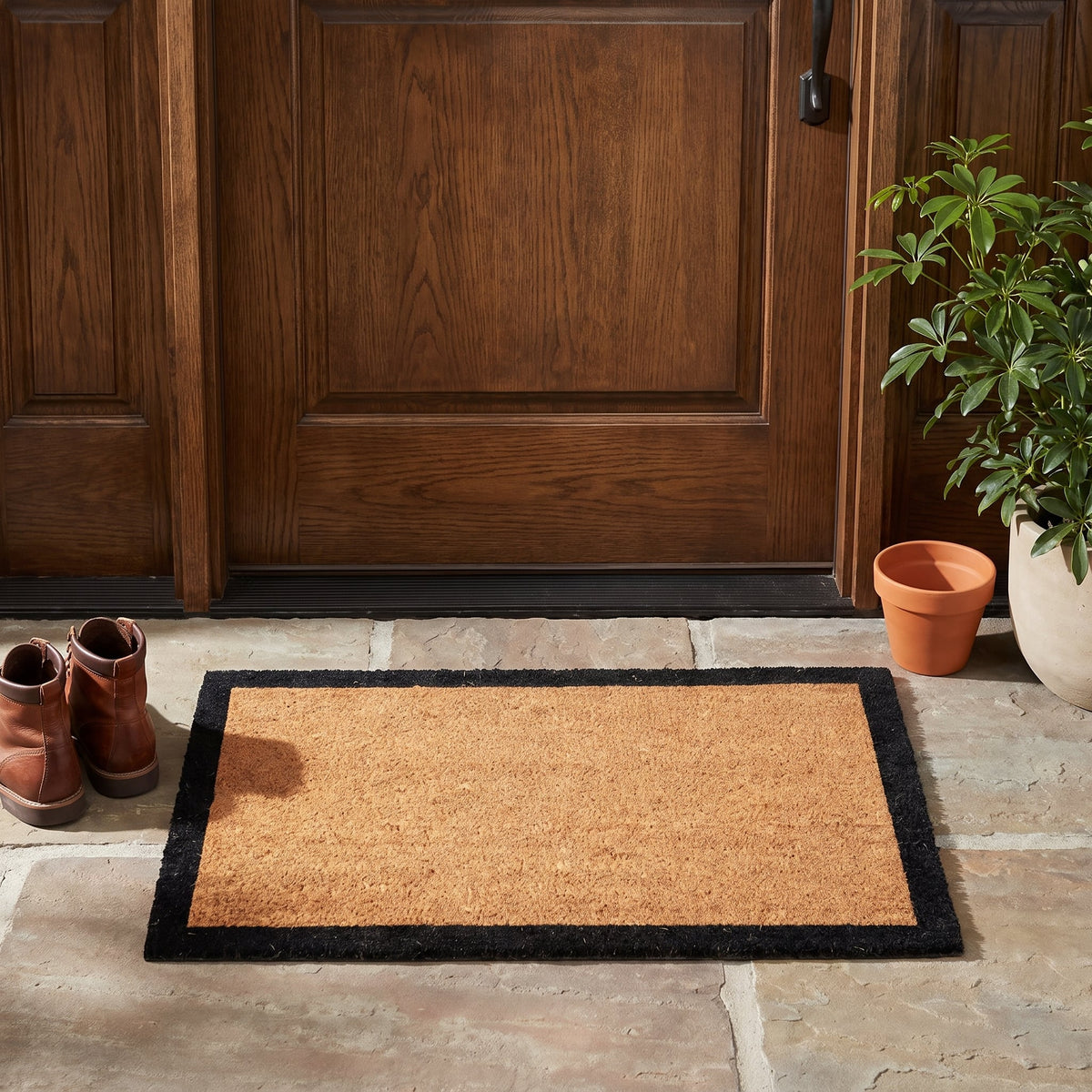 Natural Coir Doormat with Black Border 50 x 80cm Heavy Duty Coconut Fibre Front Door Mat Indoor Outdoor Dirt Scraper